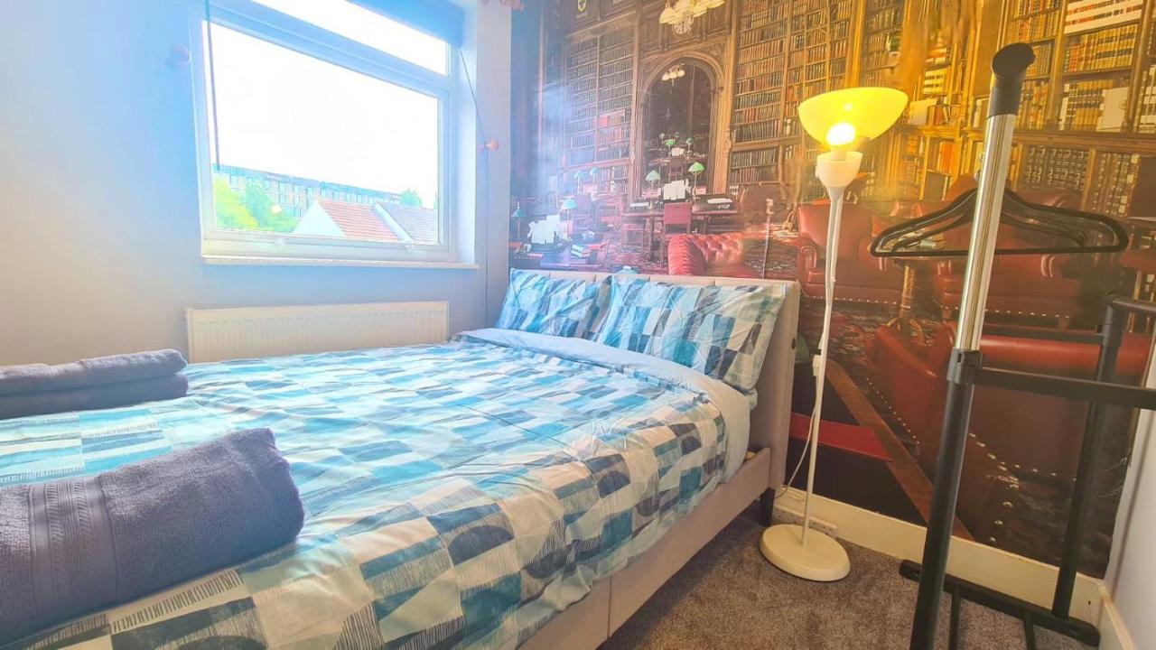 Cosy Room In East Ham London Exterior photo